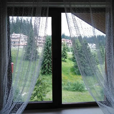 Апартхотел студио хрис в комплекс лъки