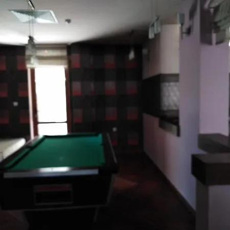 апартамент, студио хрис, лъки 4* بامبوروفو