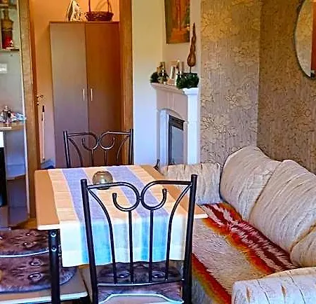 Aparthotel апартамент, студио хрис, лъки 4*