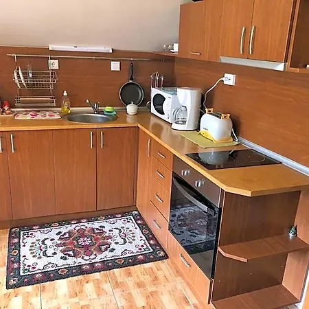 апартамент, студио хрис, лъки