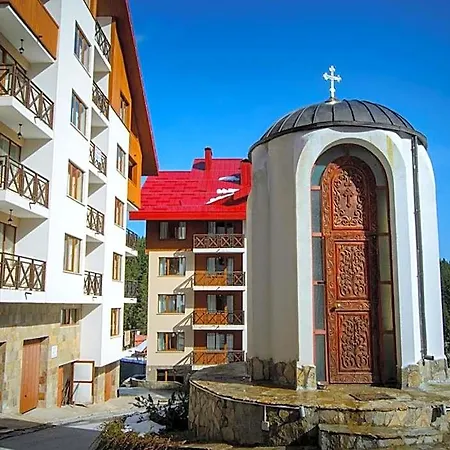 Aparthotel апартамент, студио хрис, лъки