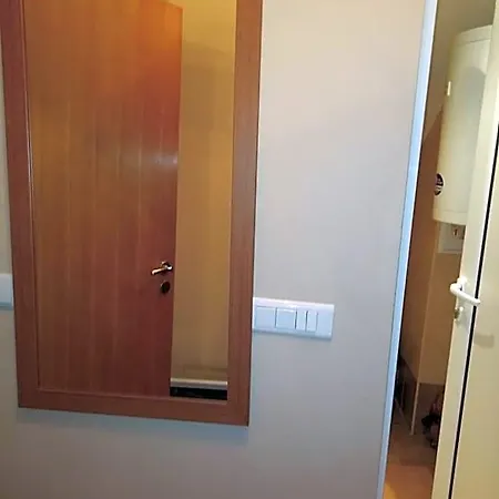 Apartmanhotel апартамент, студио хрис, лъки 4*