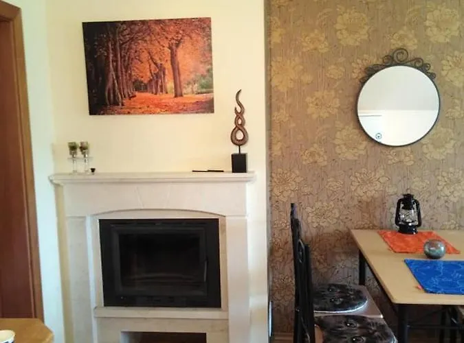 апартамент, студио хрис, лъки 3*