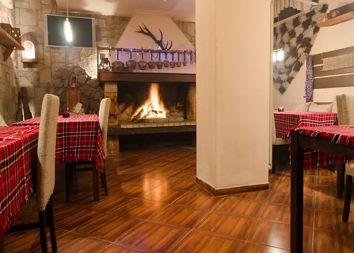 апартамент, студио хрис, лъки 3*